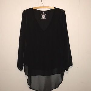 Black Dressy V Neck 🖤